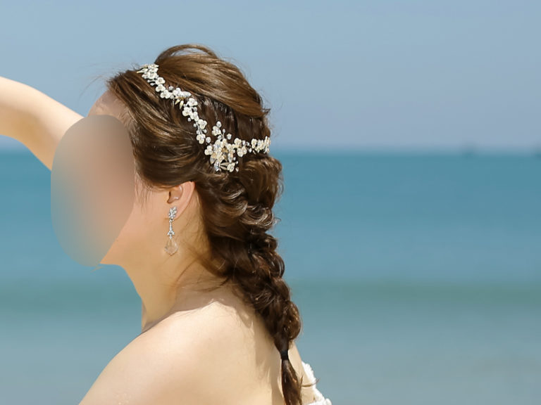 バリ島結婚式で実際にした花嫁髪型 前髪なし セミロングでシニヨン フィッシュボーン 海外挙式
